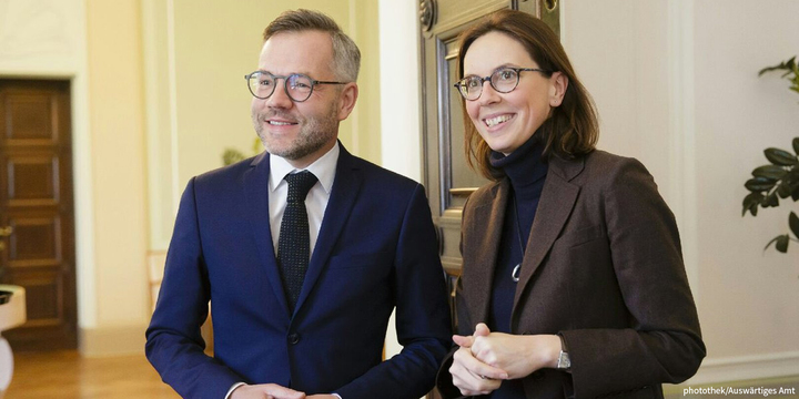 アメリー・ド・モンシャラン・ヨーロッパ問題副大臣（右）とドイツのミヒャエル・ロート・ヨーロッパ担当大臣 - JPEG